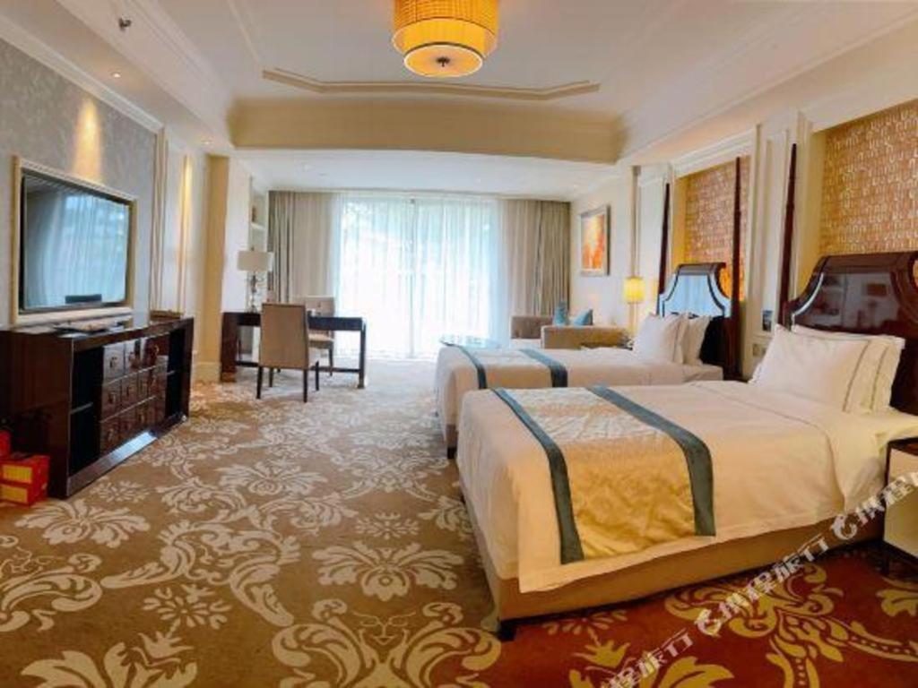 Lake Piedmont International Hotel Guangzhou Exteriör bild